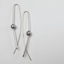 Load image into Gallery viewer, Fish Earrings