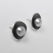 Load image into Gallery viewer, Jacket Earrings