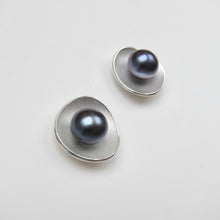 Load image into Gallery viewer, Jacket Earrings