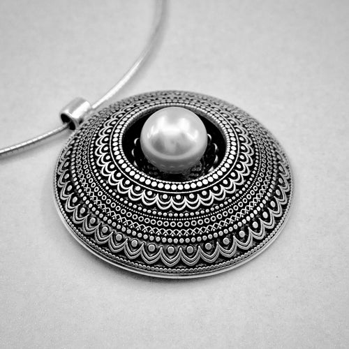 Mandala Tijana, sterling silver, handmade, ocean pearl, deep engraving, oxidized.